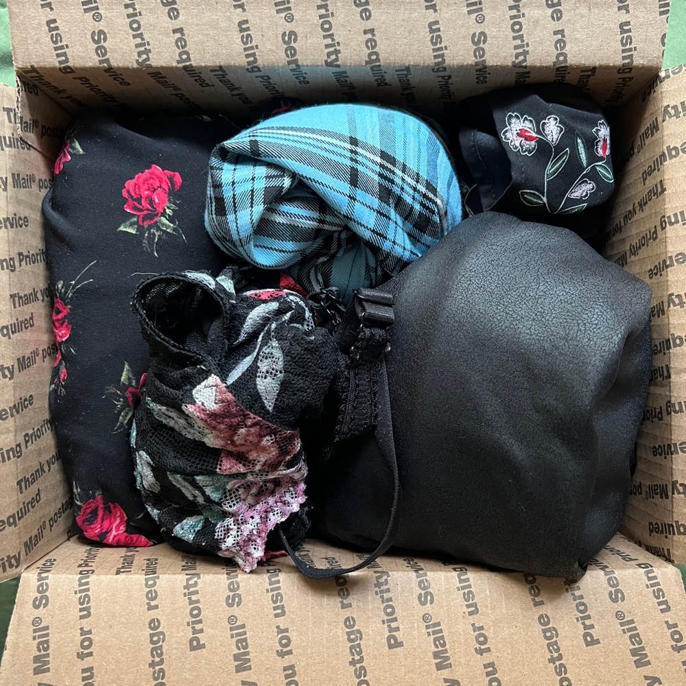 MYSTERY BOX - Plus Size 3X - Goth / Alt Style Clothes